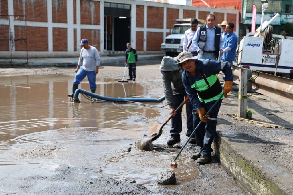 Supervisa Alfonso Martínez limpieza preventiva, dragado y bacheo al Poniente de Morelia 2 Lim3