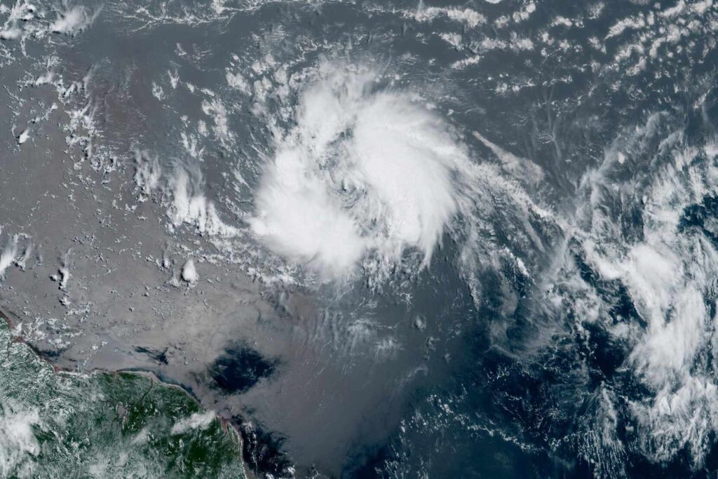 Te explicamos la diferencia entre tormentas, ciclones y huracanes 1 tormenta