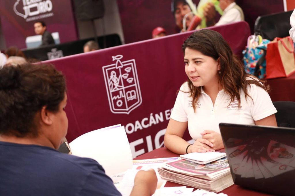 Autoexploración, clave en detección oportuna del cáncer de mama: SEDEBI 1 SEDEZac2