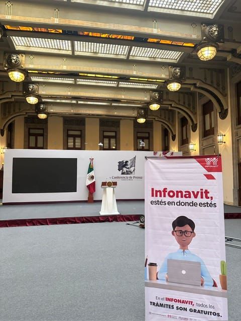 INFONAVIT atiende a periodistas en Palacio Nacional 1 INFOPeriod2