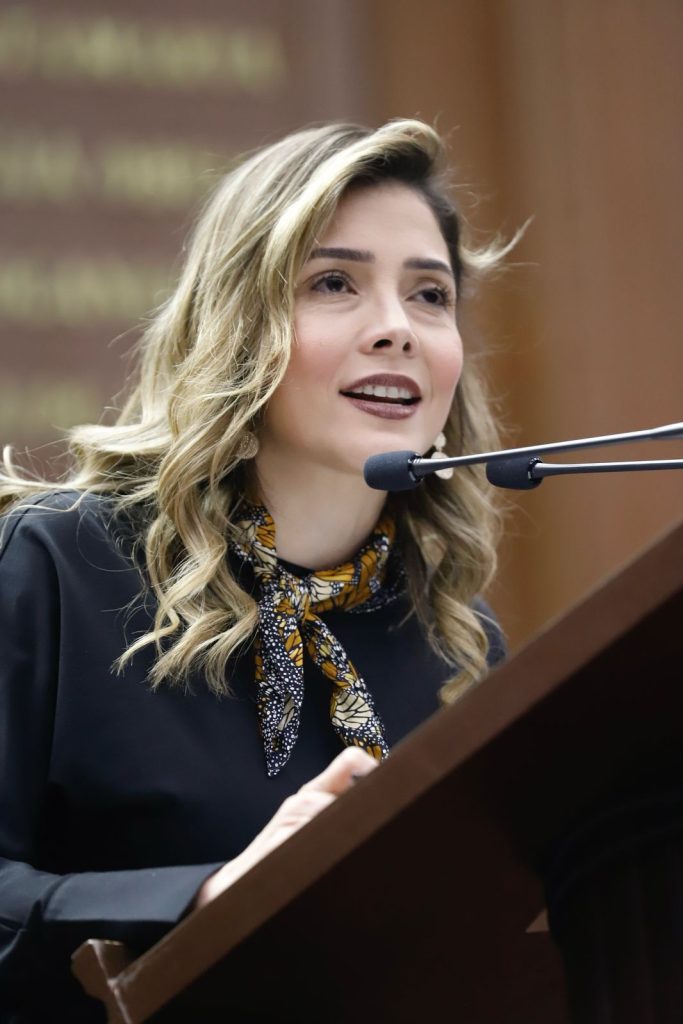 Propone Brissa Arroyo tipificar como delito la violencia patrimonial a quien oculte transacciones conyugales 1 76BrissViolPatr3
