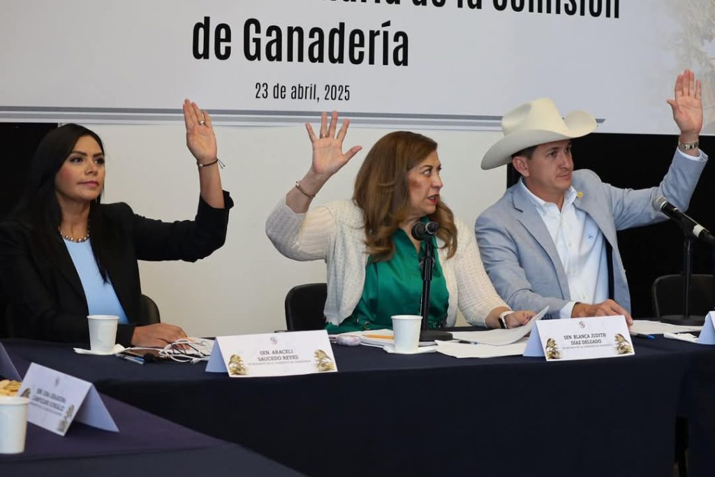 Senado garantiza justicia para mujeres ganaderas en México: Araceli Saucedo 1 AraMujsGanad2