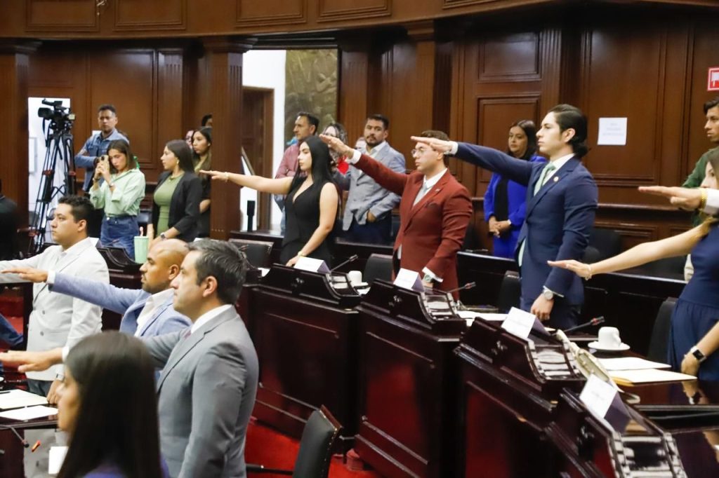 Con diálogo abierto y gran participación ciudadana, se realizó el “Primer Parlamento Abierto de Liderazgo Ambiental 2025” 2 img 20250429 wa02207878169030929080572
