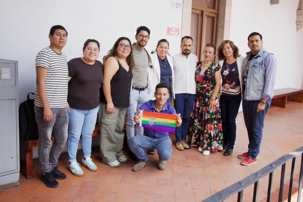 76HugoLGBT