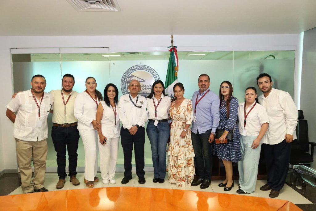 Desde el Senado se apoya e impulsa el desarrollo del puerto de Lázaro Cárdenas: Araceli Saucedo 2 AraLC1