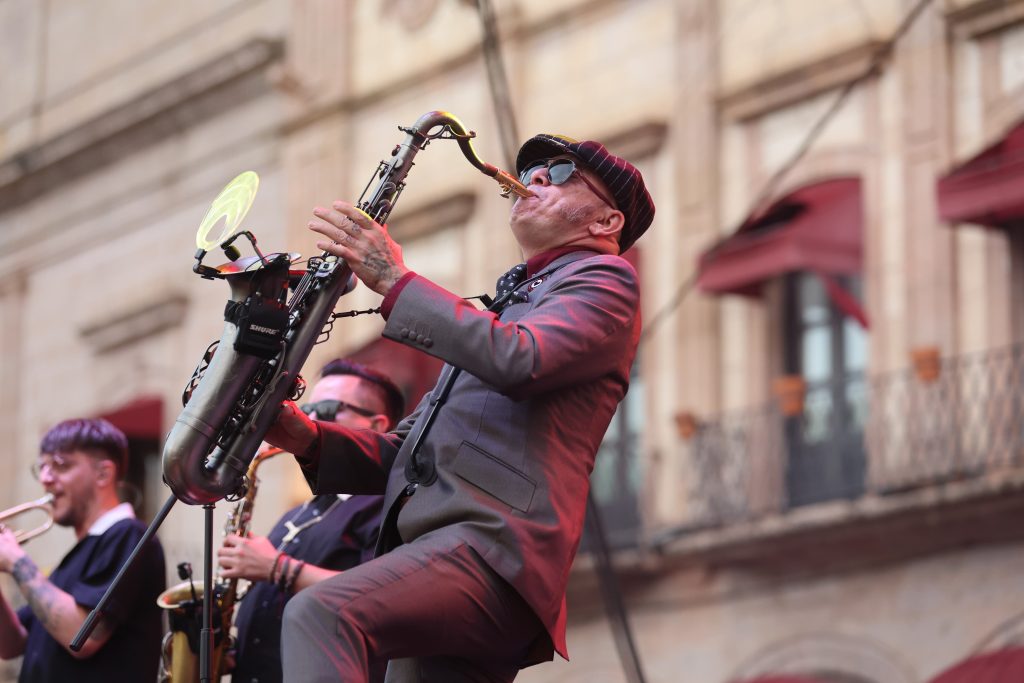 Celebra Morelia su 484 Aniversario con espectacular concierto 2 GobMorAniv3