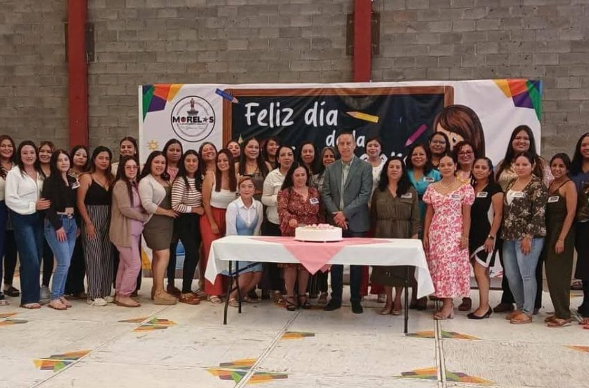 Reconoce Conejo Alejos con orgullo a las educadoras morelenses por su entrega y compromiso