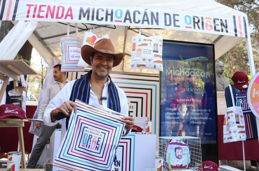 Pablo Montero visitó a las cocineras tradicionales y artesanos del Festival Michoacán de Origen