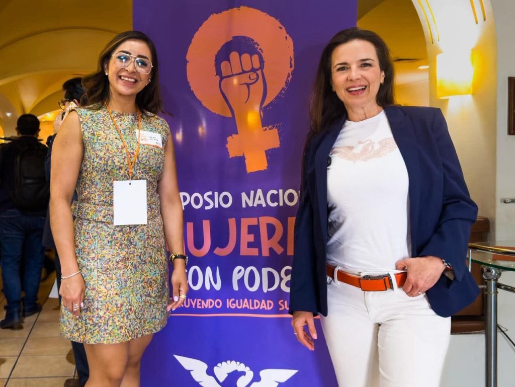 Grecia Aguilar participa en Simposio Nacional de Mujeres con Poder 2 img 20250506 wa01397797513801287856880