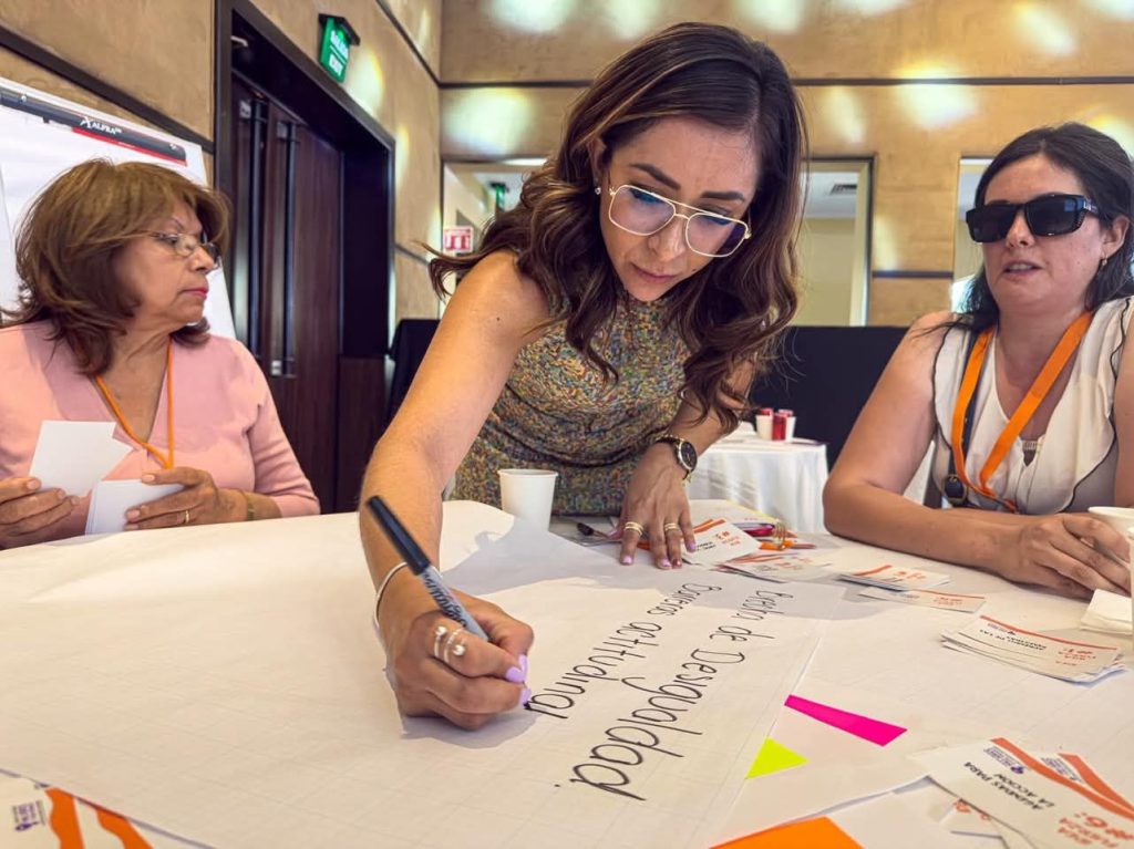Grecia Aguilar participa en Simposio Nacional de Mujeres con Poder 1 img 20250506 wa01424437803369632608453