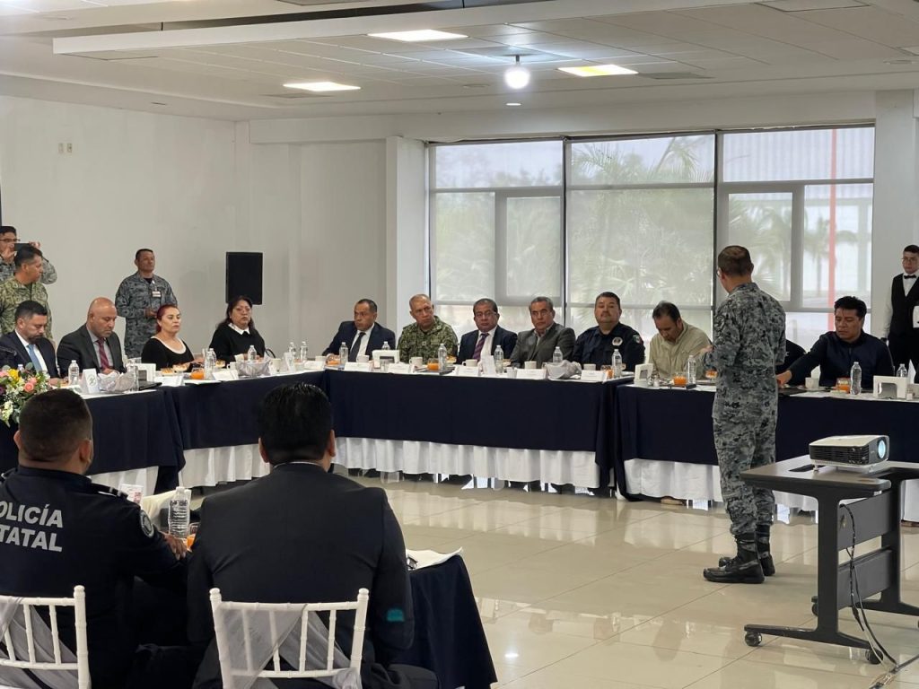 Fiscalía General fortalece coordinación regional en materia de seguridad, durante reunión realizada en Guanajuato 1 img 20250530 wa01882330335087999810265