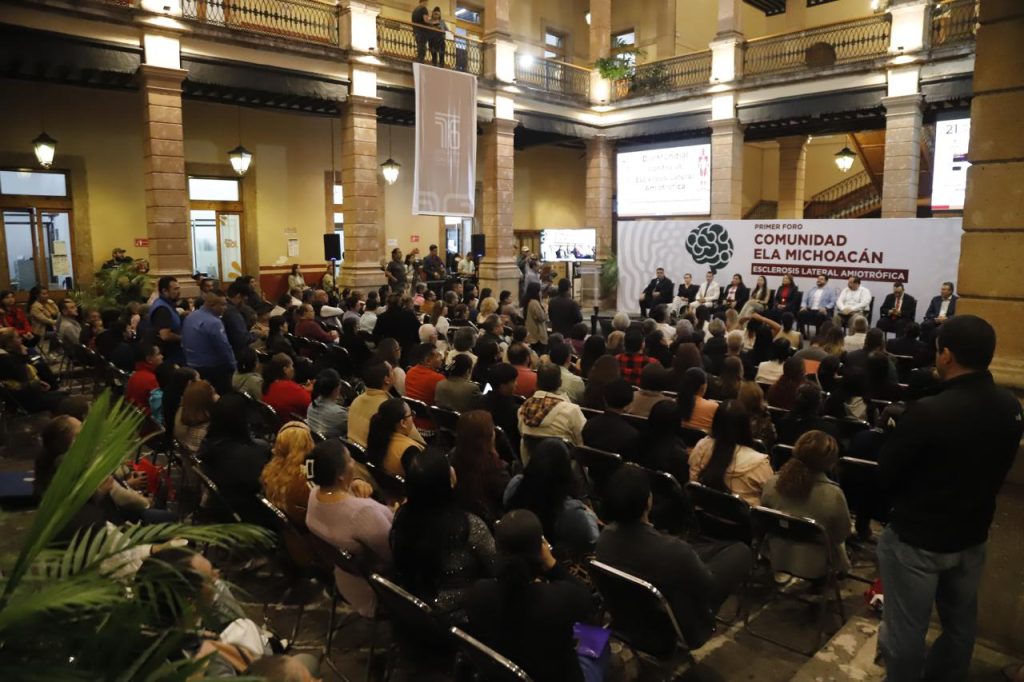 “Se legislará en pro de los pacientes con ELA para que sea una prioridad en la agenda pública”, coinciden Giuliana Bugarini y Belinda Iturbide 1 76ELA2