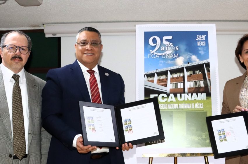 Conmemoran 95 aniversario de Facultad de Contaduría de la UNAM con timbre postal de Correos de México