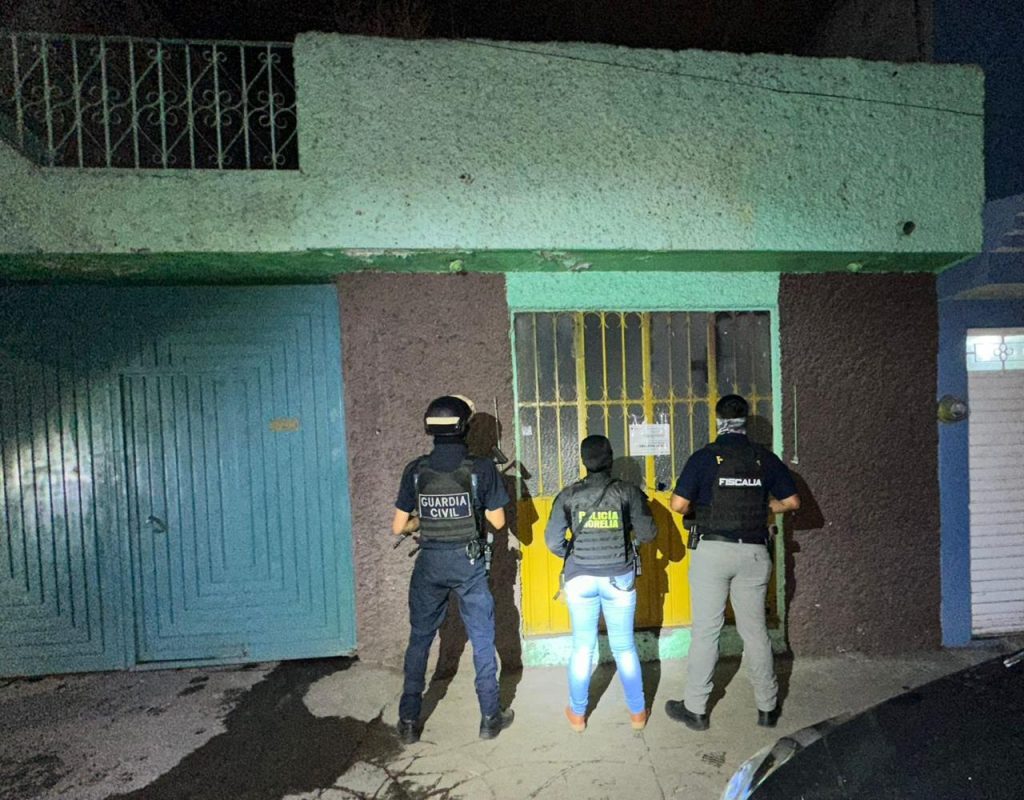 En cateos realizados en la ciudad de Morelia, asegura FGE sustancias ilícitas 2 FGECatMorel3