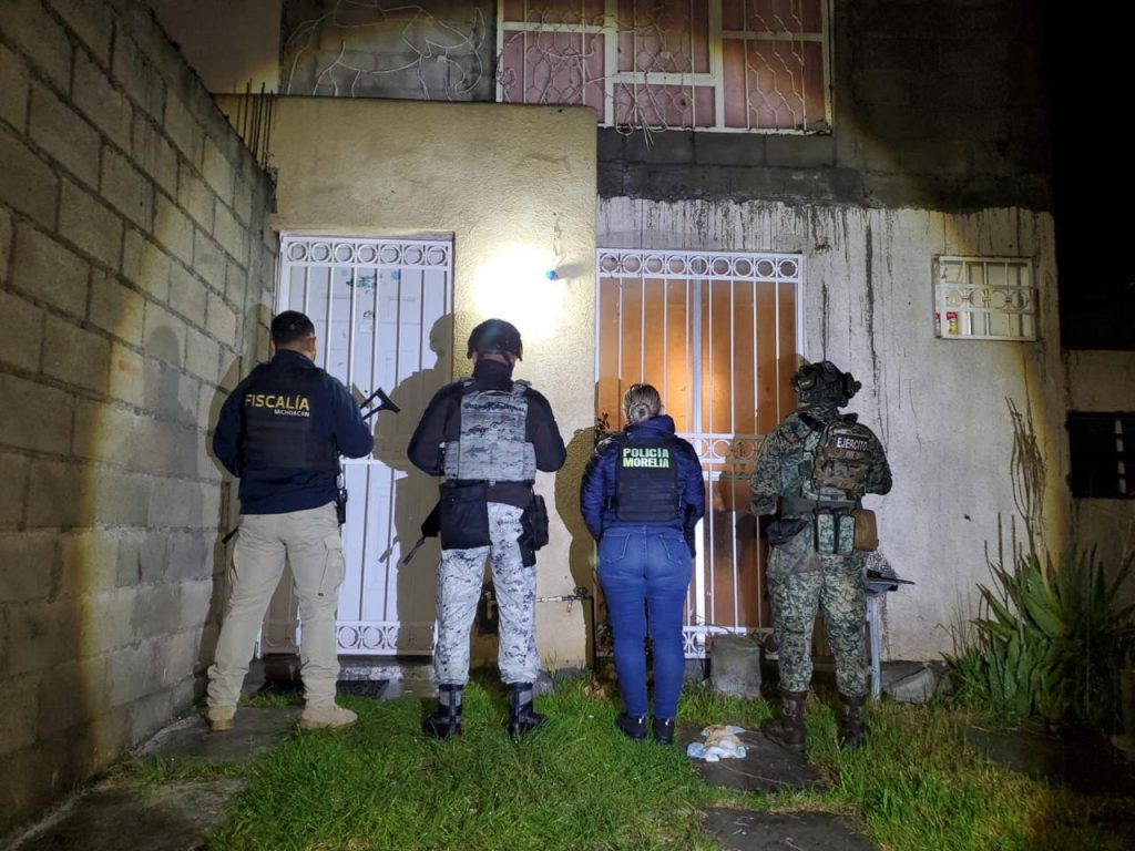 FGE asegura narcóticos durante tres cateos; hay tres detenidos 2 FGECateos3