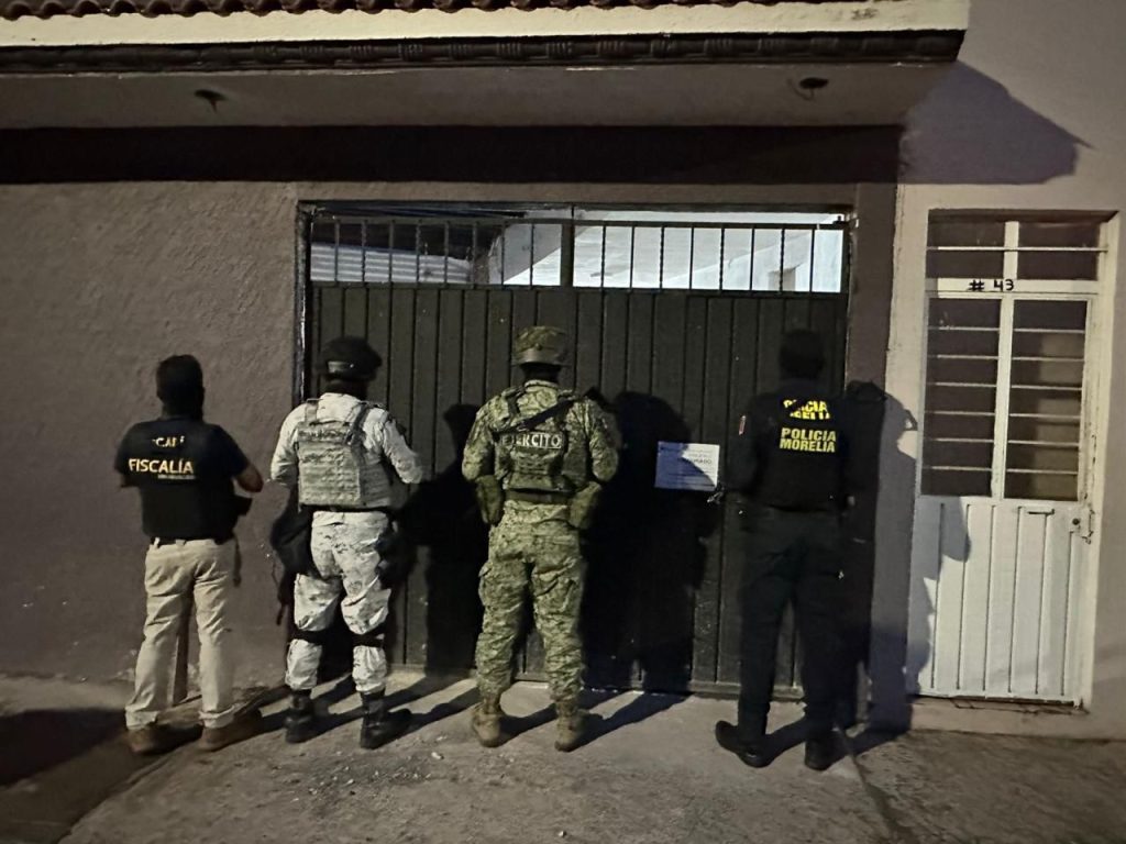 FGE asegura narcóticos durante cateos realizados en Morelia y Salvador Escalante 3 FGECatsMorSalEsc4