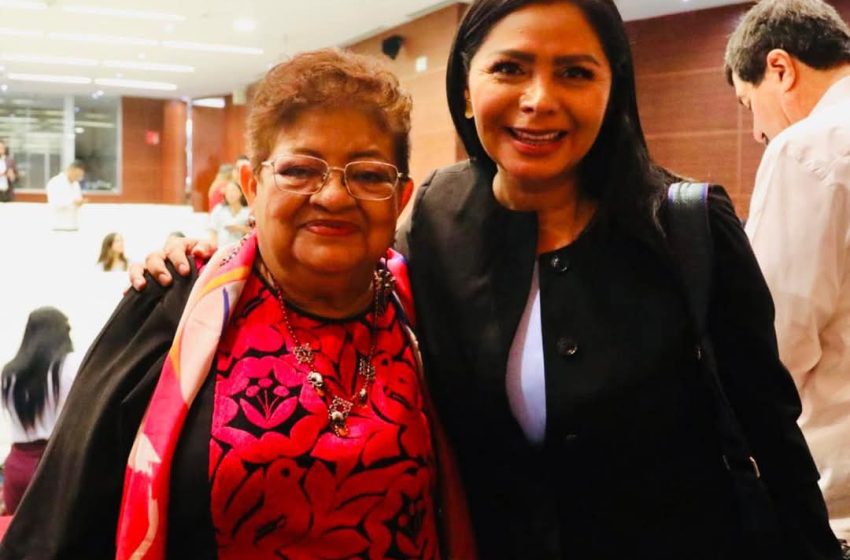 Araceli Saucedo Reyes sostiene encuentro con Ernestina Godoy
