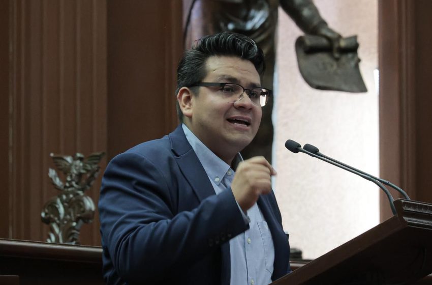 Toño Carreño presenta iniciativa para visibilizar enfermedades autoinmunes