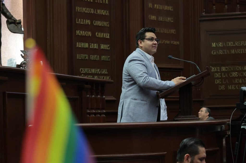 TonoLGBT