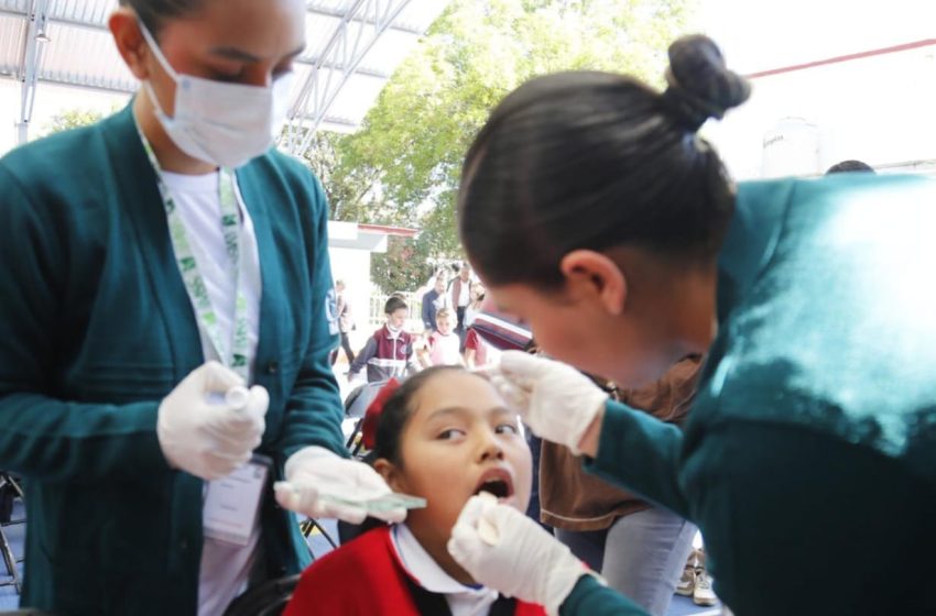 Docentes y directivos hacen posible el programa Vive Saludable: Gaby Molina