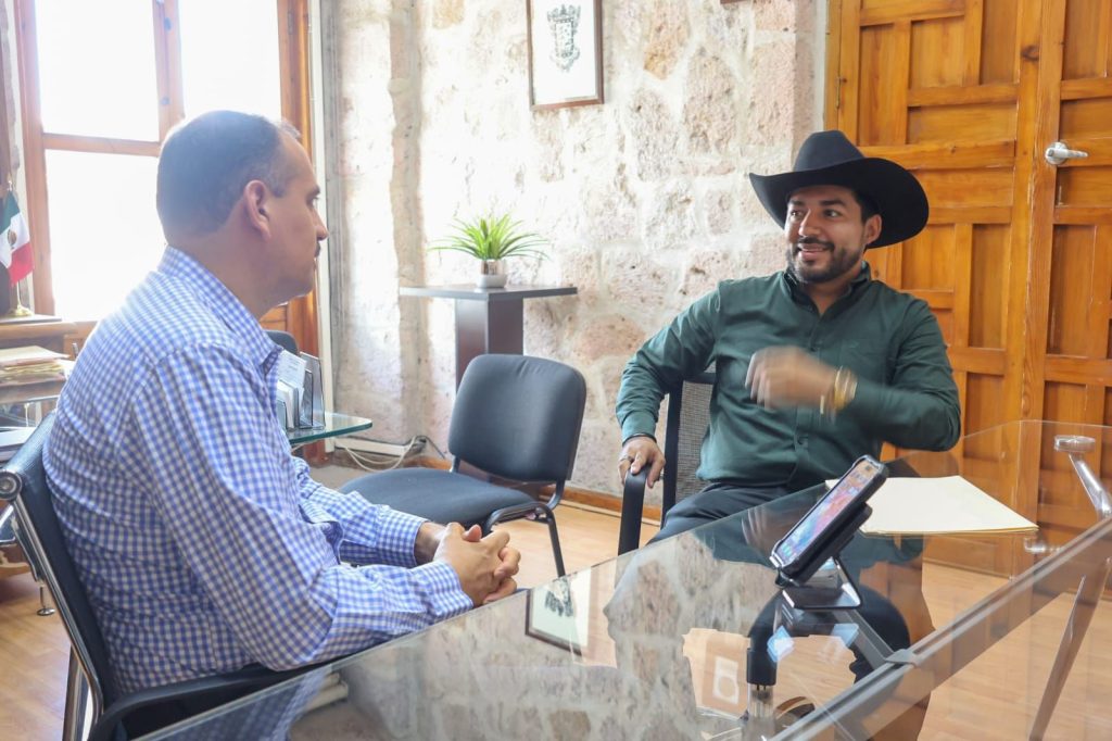 Humberto Jiménez gestiona líquido fumigante para combatir dengue ante el Gobierno del Estado 1 img 20250611 wa01053453384292093984760