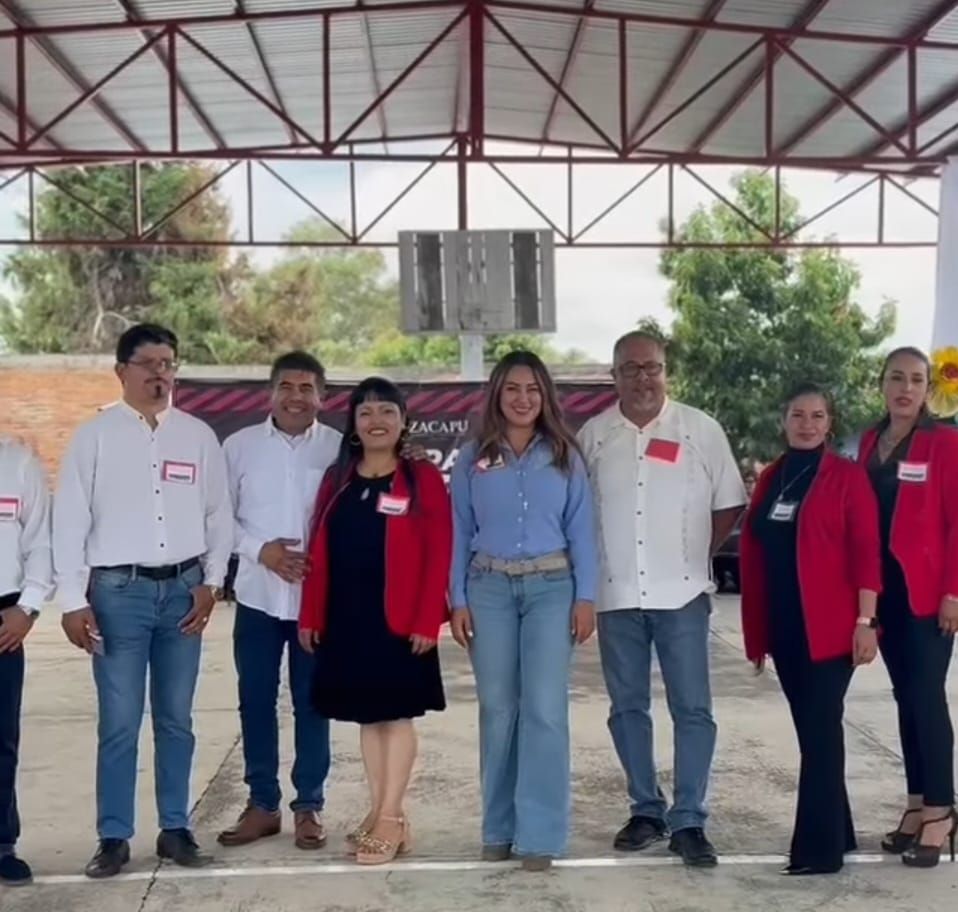 Inaugura Mónica Valdez techumbre en la primaria Ricardo Flores Magón, en La Escondida 1 img 20250611 wa02233770676089180210555