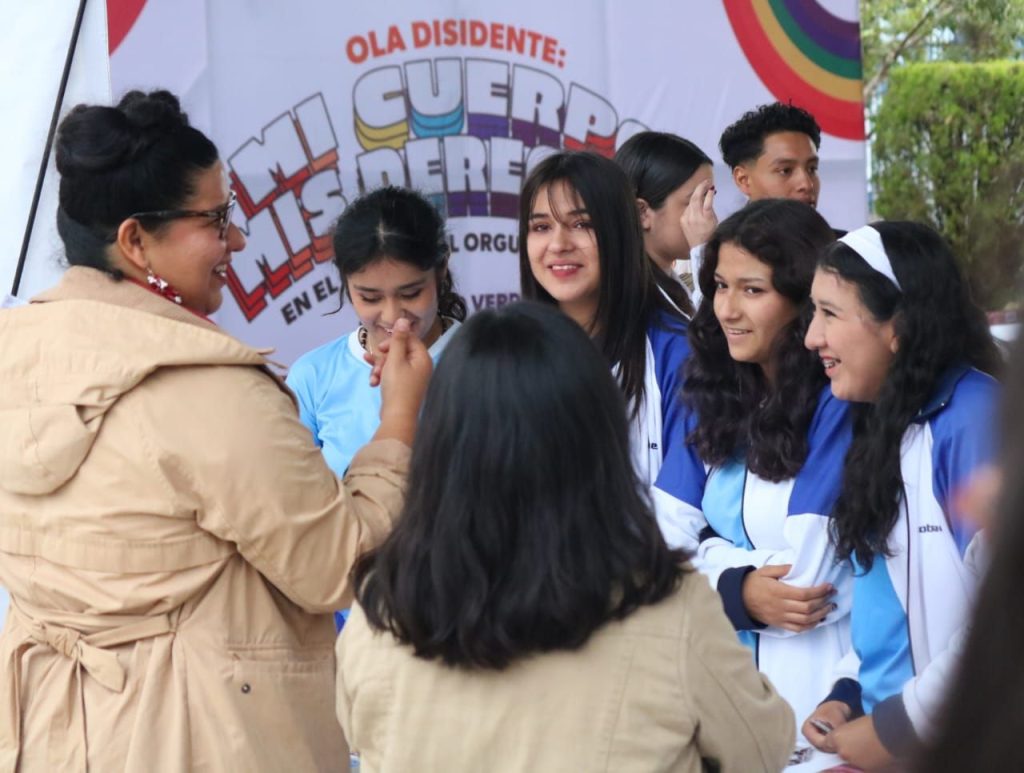SEDEBI fomenta la educación sexual en juventudes del COBAEM 1 img 20250618 wa01237572565329523287329