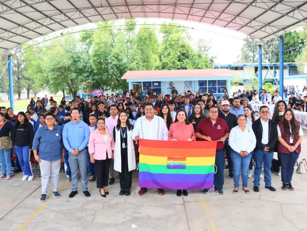 SEDEBI fomenta la educación sexual en juventudes del COBAEM 3 img 20250618 wa01342918352492056936850