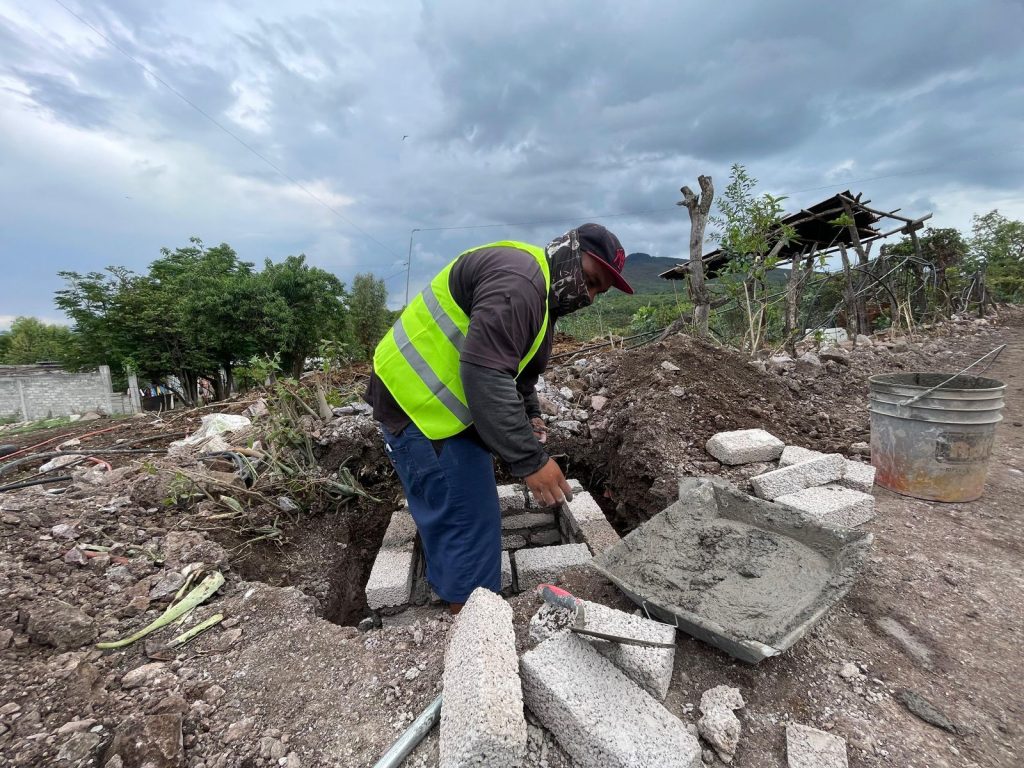 Gobierno de Tarímbaro arranca pavimentación en “El Arquito” 1 img 20250619 wa0216542581076489346749