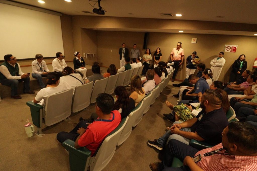 Reafirma IMSS Michoacán compromiso con el personal del Hospital de La Piedad y con el esclarecimiento de los hechos 2 img 20250619 wa02205665337234308085636