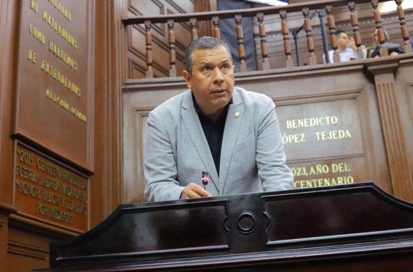 Juan Carlos Barragán va por eliminar cobros de grúa y corralón a víctimas de robo vehicular