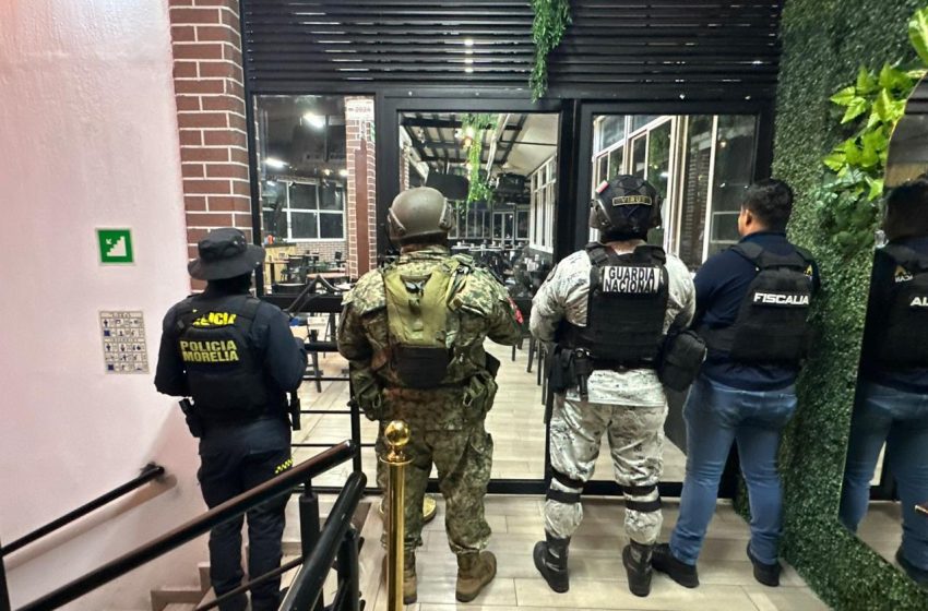  Tras catear tres inmuebles en Morelia, FGE asegura narcóticos y detiene a tres personas