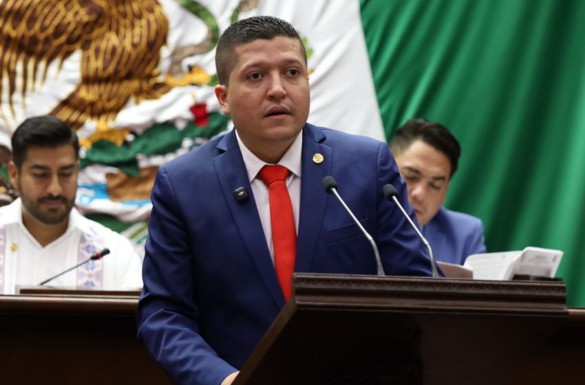 Busca Vicente Gómez tipificar como delito terapias de conversión