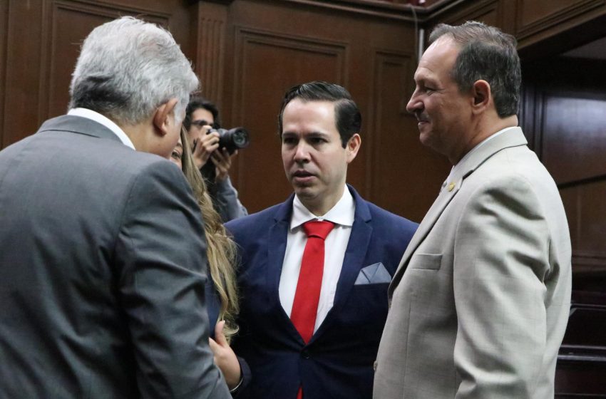  Reconoce Alfredo Anaya reforma que agiliza trámites y fortalece finanzas municipales