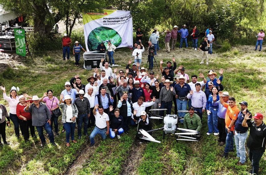  Tarímbaro innova con programa de drones agrícolas con la más alta tecnología