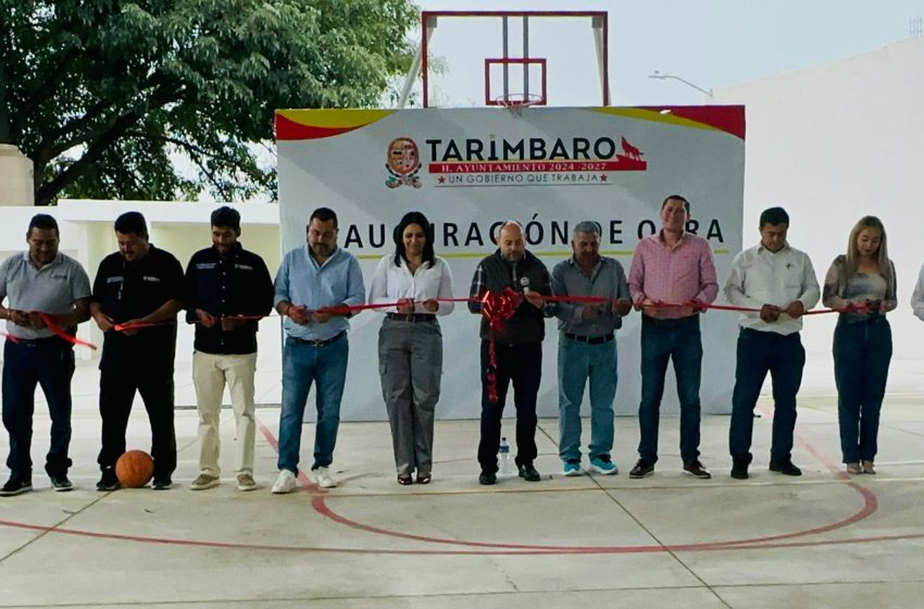  Éric Gaona entrega nueva unidad deportiva y anuncia más obras para El Colegio