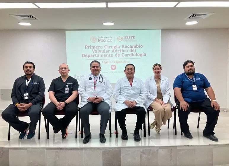  Realizan médicos del ISSSTE primera cirugía de sustitución de válvula aórtica en el Hospital Regional de Alta Especialidad de Torreón