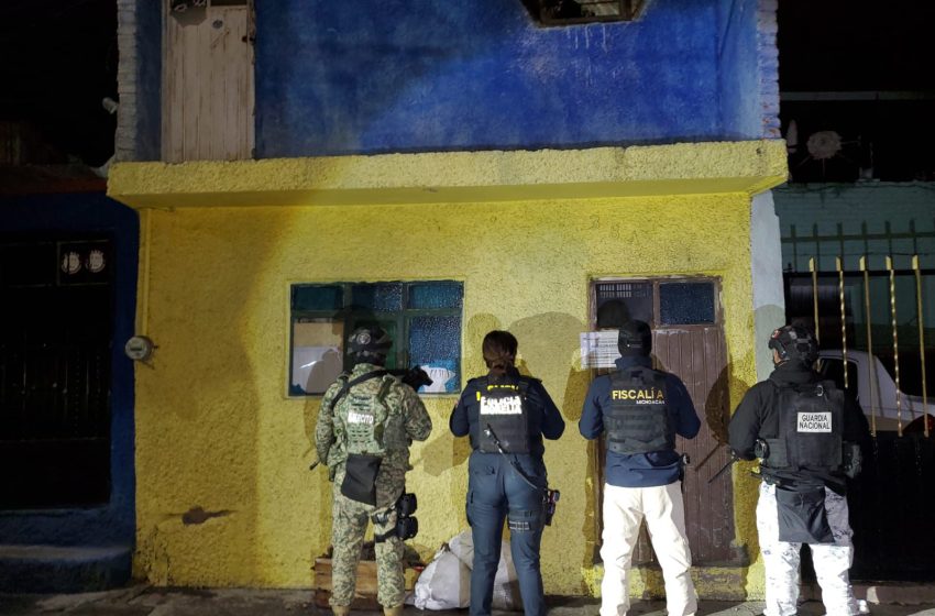  FGE, asegura  metanfetamina y detiene a siete personas durante cateos en Pátzcuaro y Morelia