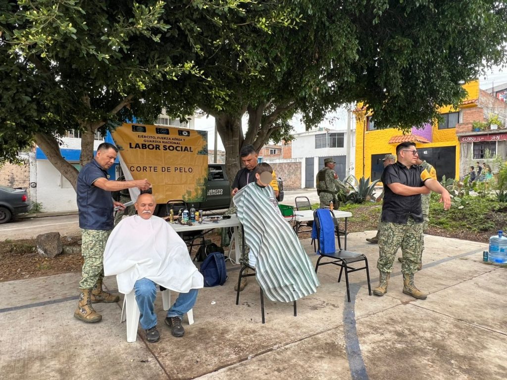 Gobierno de Morelia, vecinos y Ejército Mexicano realizan jornada integral en Colonia Loma Larga 3 GobMorLomLar4