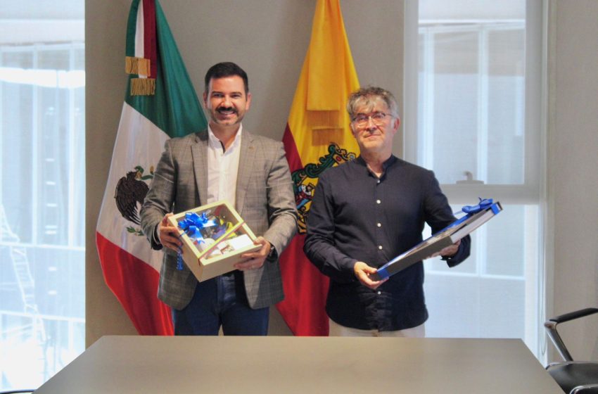  Recibe Yankel Benítez a embajador de Colombia