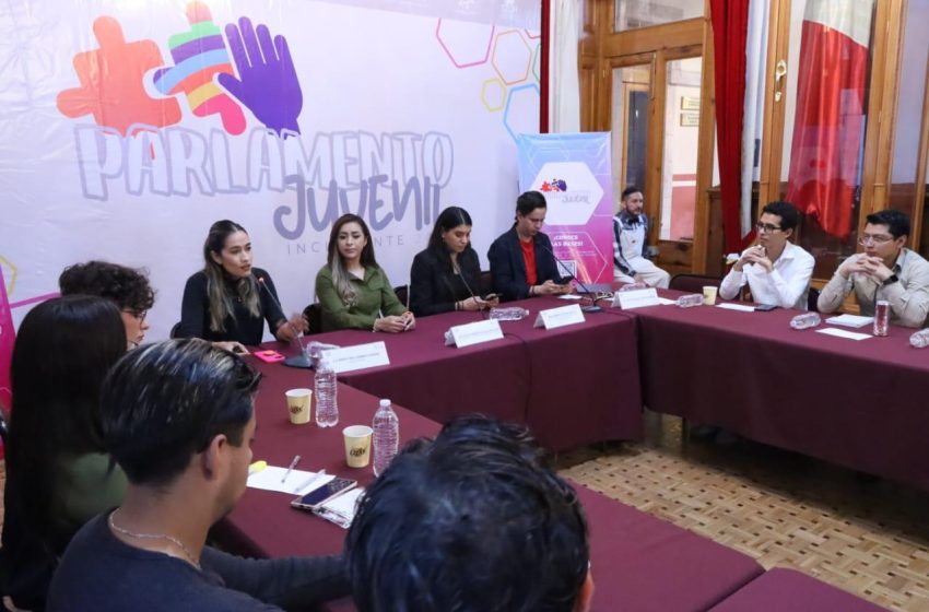 Inicia ciclo de capacitaciones para el Parlamento Juvenil Incluyente 2025