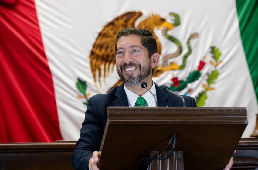  Destaca diputado Abraham Espinoza Villa productivo primer año al frente de la Comisión de Salud