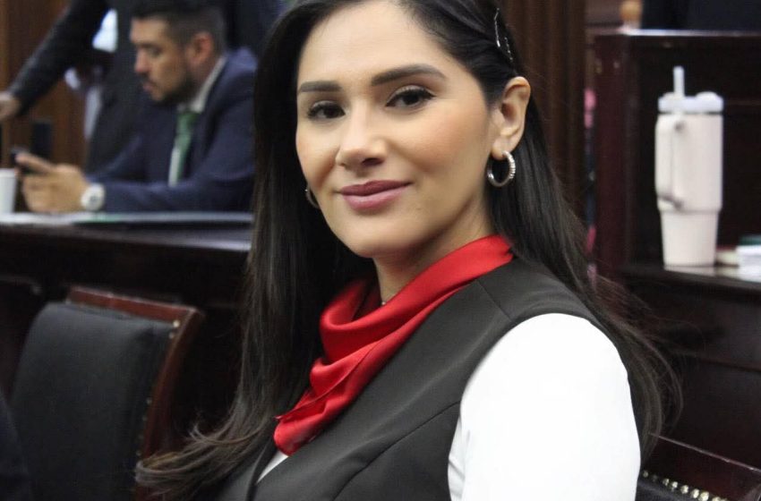  En Michoacán y en el PT, la presidenta tiene aliados; Diana Espinoza