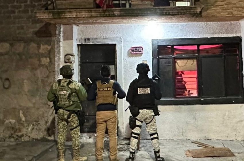  Ejecuta FGE cuatro cateos en Morelia; asegura narcótico y detiene a cuatro personas