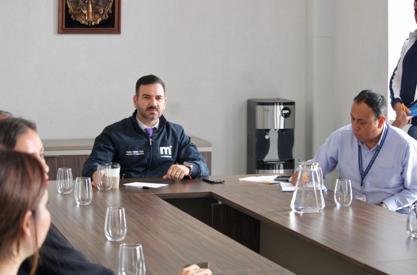  Afinan Yankel Benítez y vecinos de Ríos Mexicanos gestión de servicios