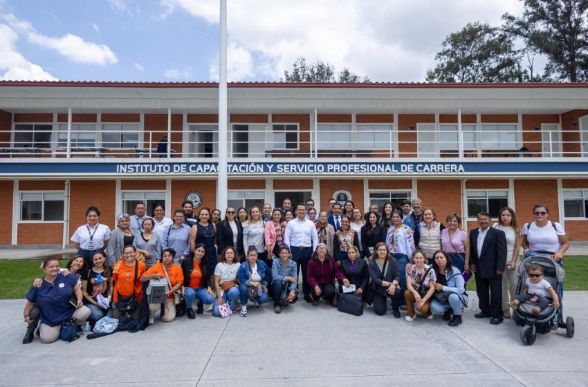  Diálogo y apertura con todos los sectores de la sociedad civil, prioridad de la FGE: Carlos Torres Piña