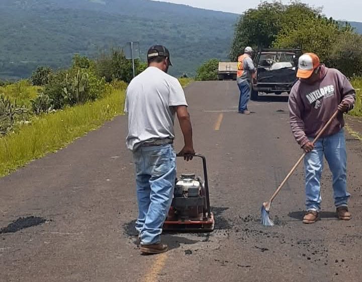  Avanza la rehabilitación del tramo Villa Morelos-San Ángel: Ayuntamiento refuerza labores de bacheo
