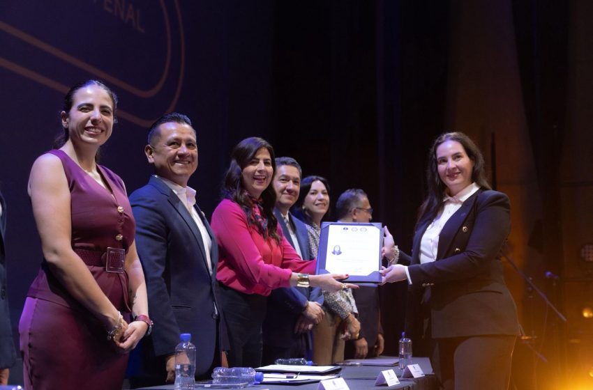  Fiscalía de Michoacán consolida su liderazgo académico con egreso de primera generación de Maestría: Torres Piña