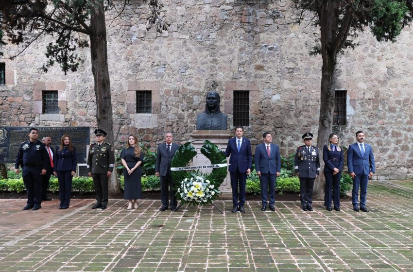 Morelia honra con Bando Solemne el natalicio de José María Morelos y Pavón