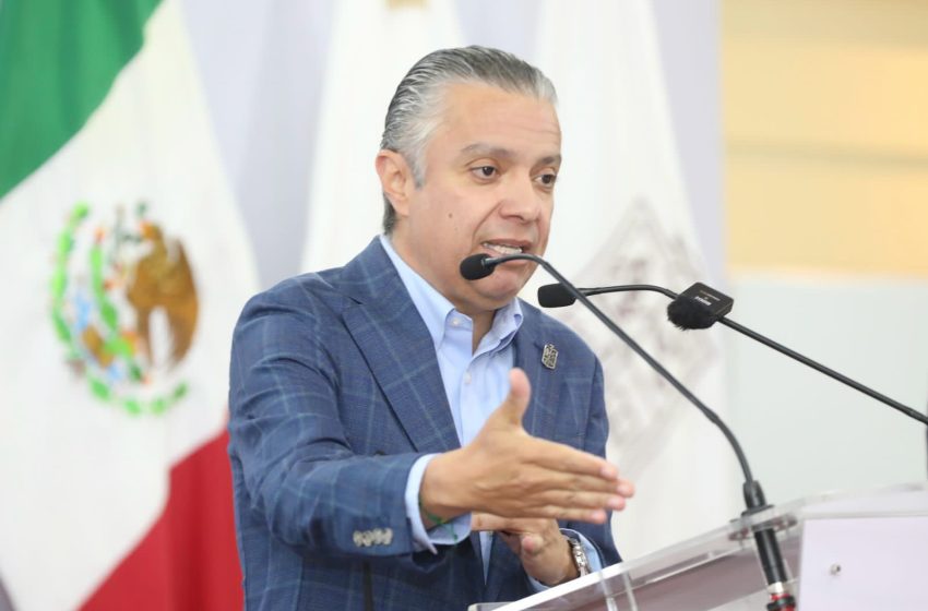  Realizados en nueve meses más de un millón de trámites de refrendo vehicular: Luis Navarro